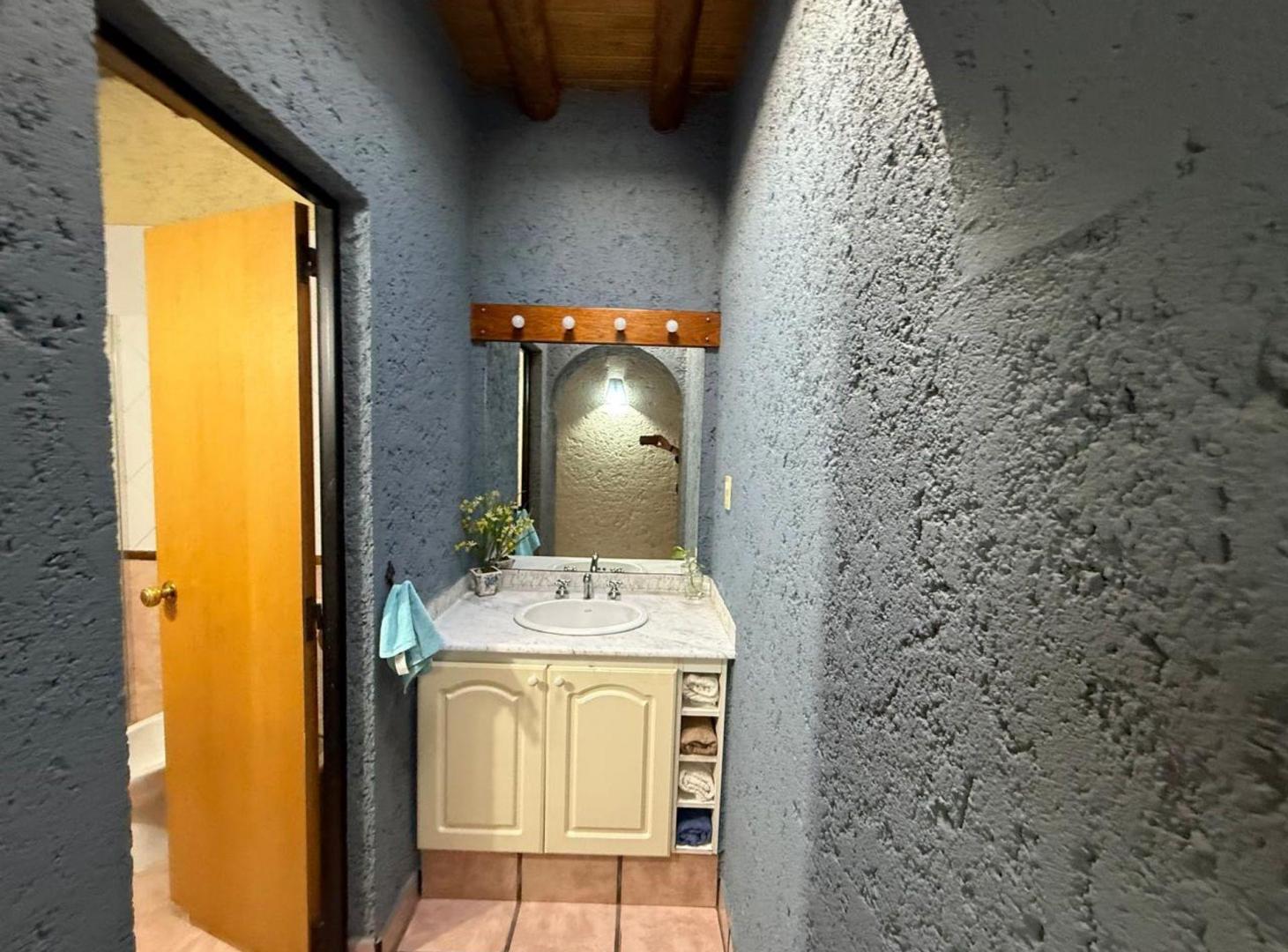 Foto de CASA EN VENTA GODOY CRUZ, imagen 5
