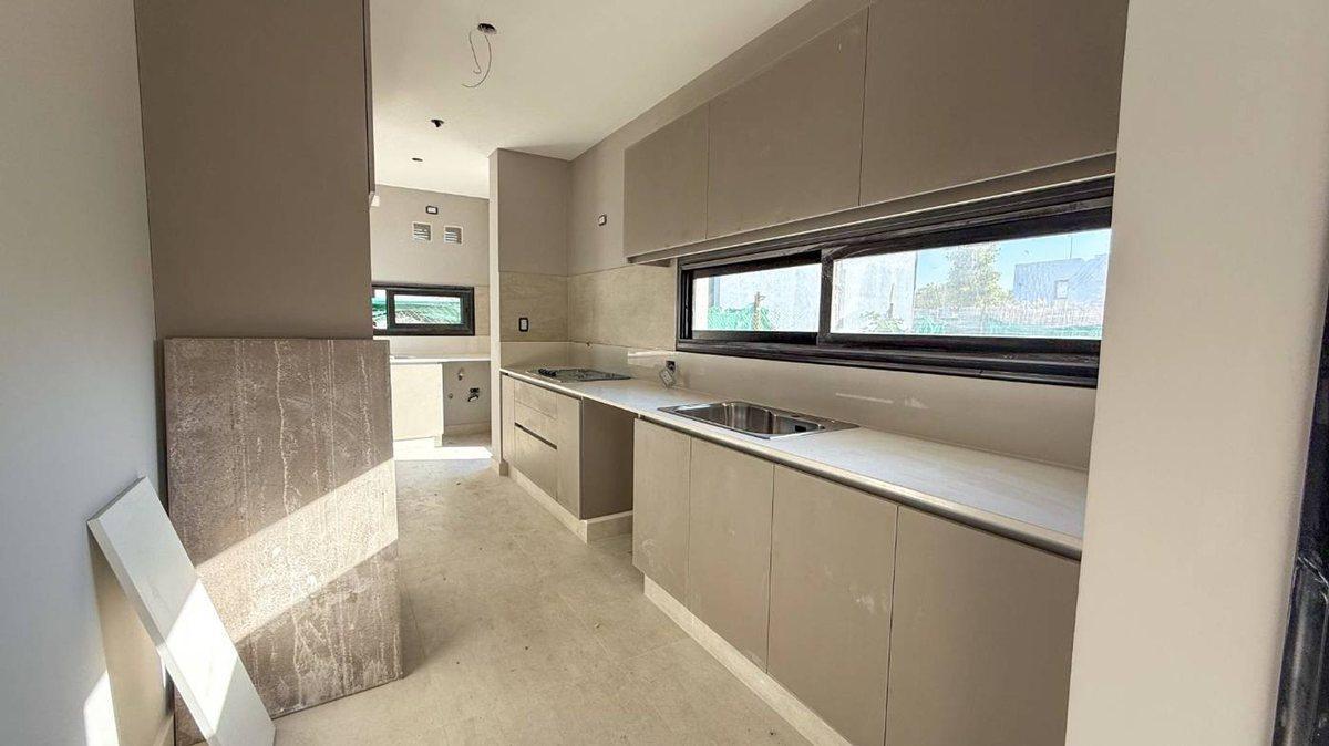 Foto de Casa en Venta en Barrio Privado en Luján de Cuyo, imagen 3