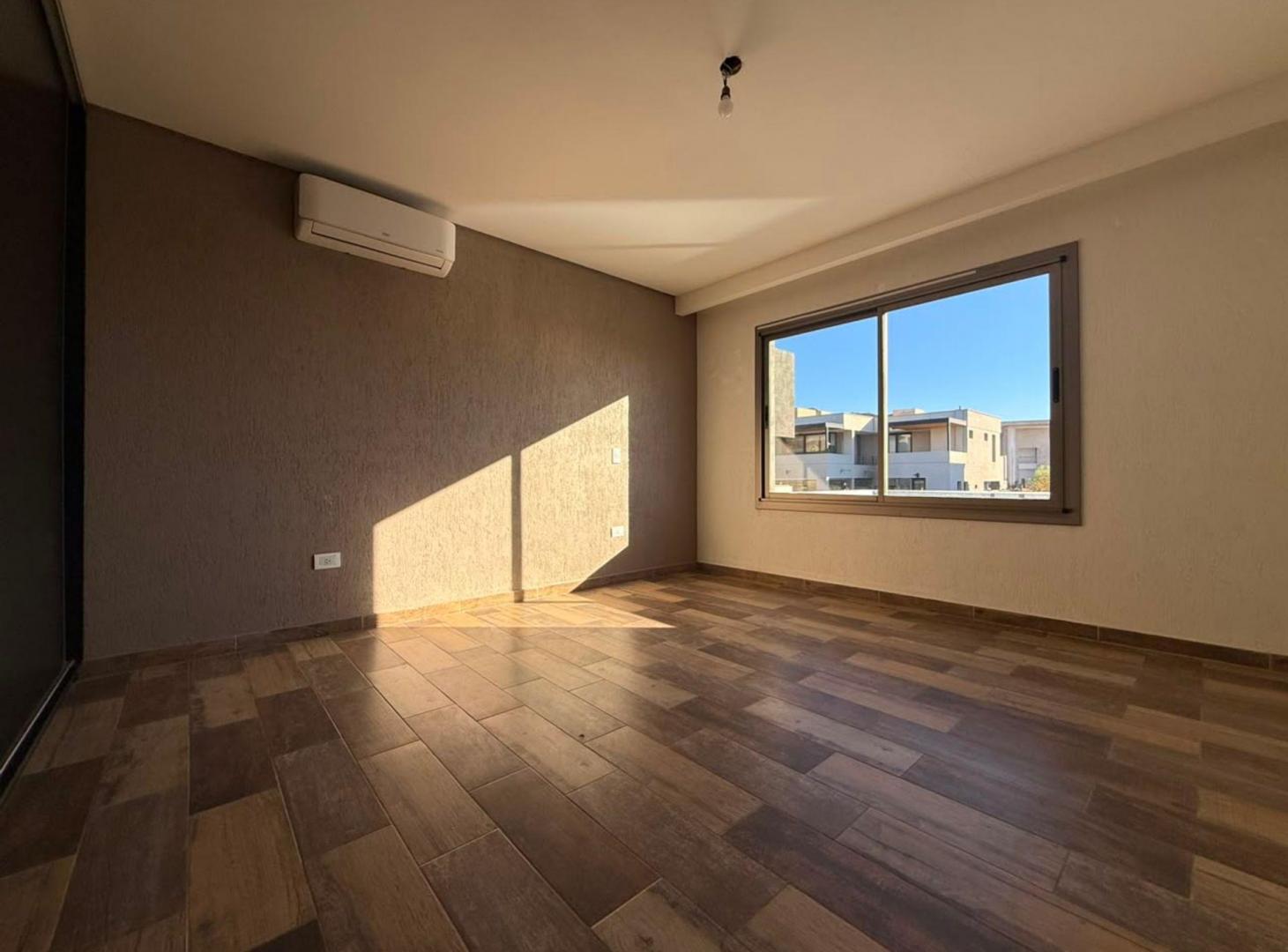 Foto de Casa en Alquiler en B° Mendoza Norte Las heras Mza, imagen 4