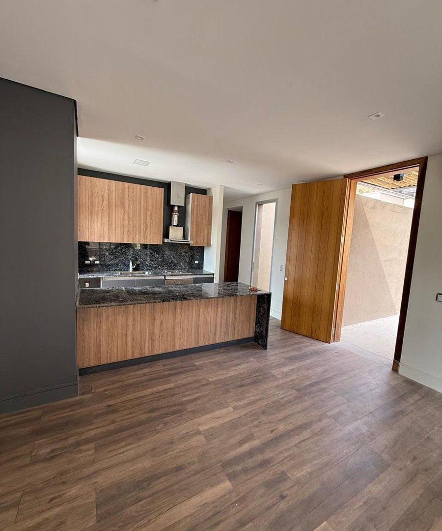 Foto de Venta Departamento Barrio Mendoza Norte, imagen 4