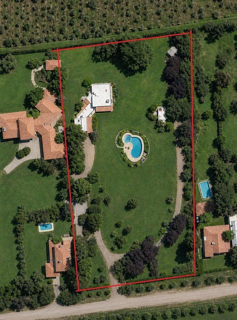 Foto de VENTA-GRAN PROPIEDAD EN VISTALBA-LUJÁN-MENDOZA, imagen 5
