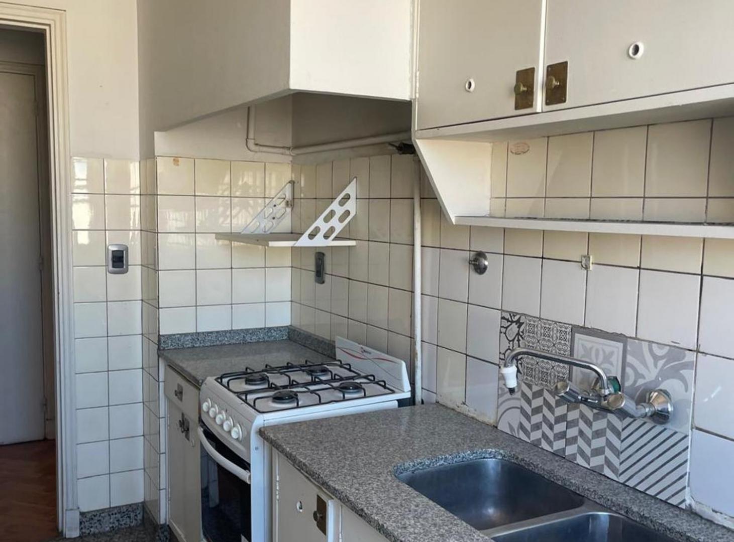 Foto de VENTA DEPARTAMENTO 2 DORMITORIOS EN CIUDAD, imagen 3