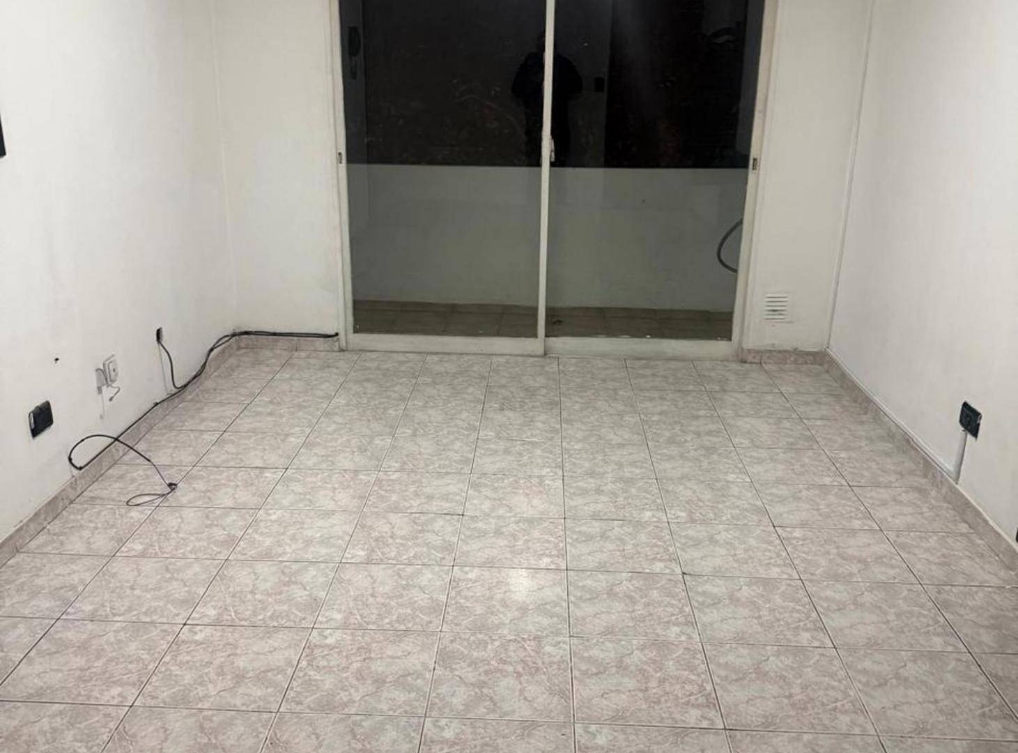 Foto de ALQUILER DEPARTAMENTO BOMBAL SUR GODOY CRUZ, imagen 1