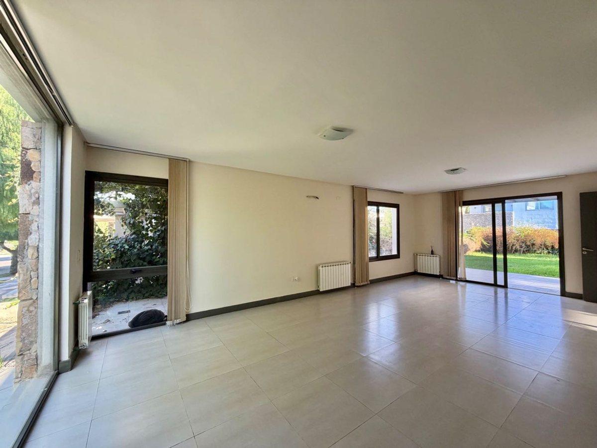 Foto de Casa en Venta B° Dalvian 3 Dormitorios, imagen 2