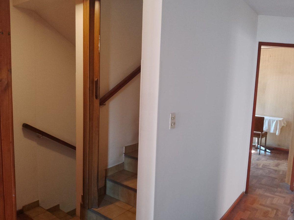 Foto de VENTA DUPLEX 4 HAB. CIUDAD, imagen 3