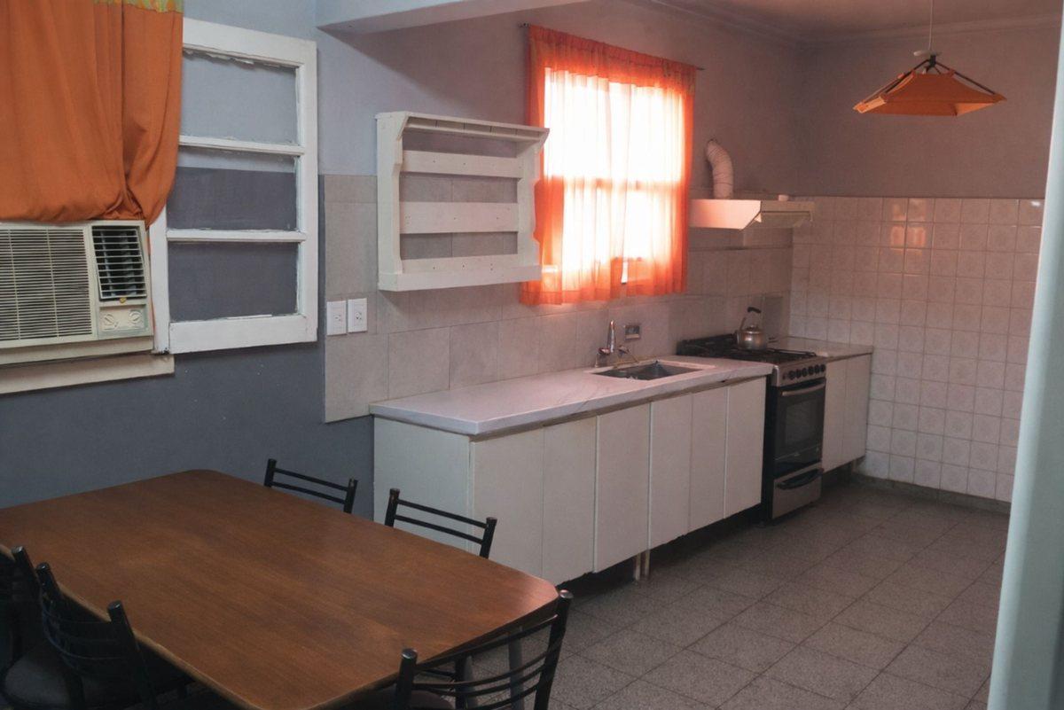 Foto de Venta Casa con galpon para inversion Dorrego Gllen, imagen 3