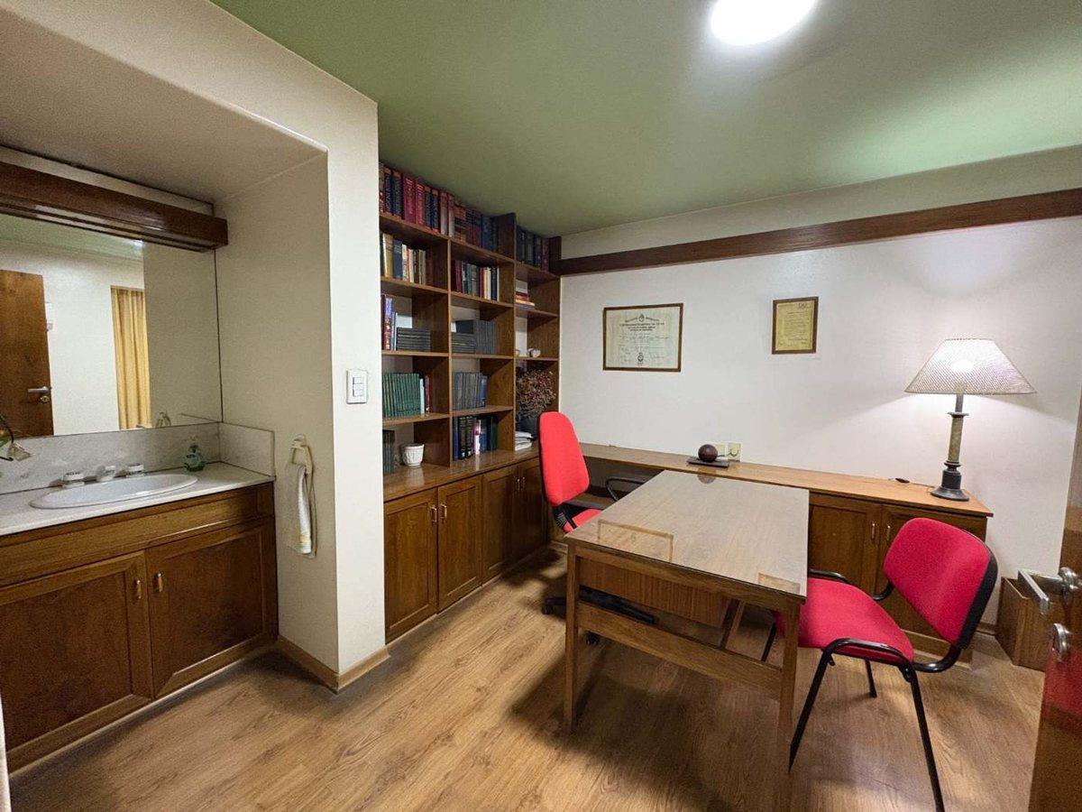 Foto de OFICINA/CONSULTORIO EN VENTA EN CIUDAD DE MENDOZA, imagen 2