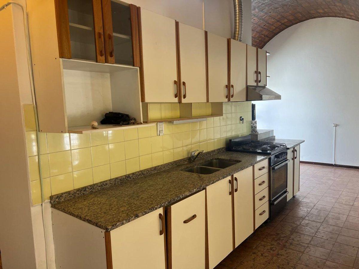 Foto de VENTA CASA 4 DORMITORIOS LAS HERAS APTA CRÉDITO, imagen 2