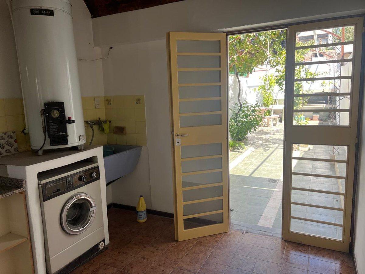 Foto de VENTA CASA 4 DORMITORIOS LAS HERAS APTA CRÉDITO, imagen 5