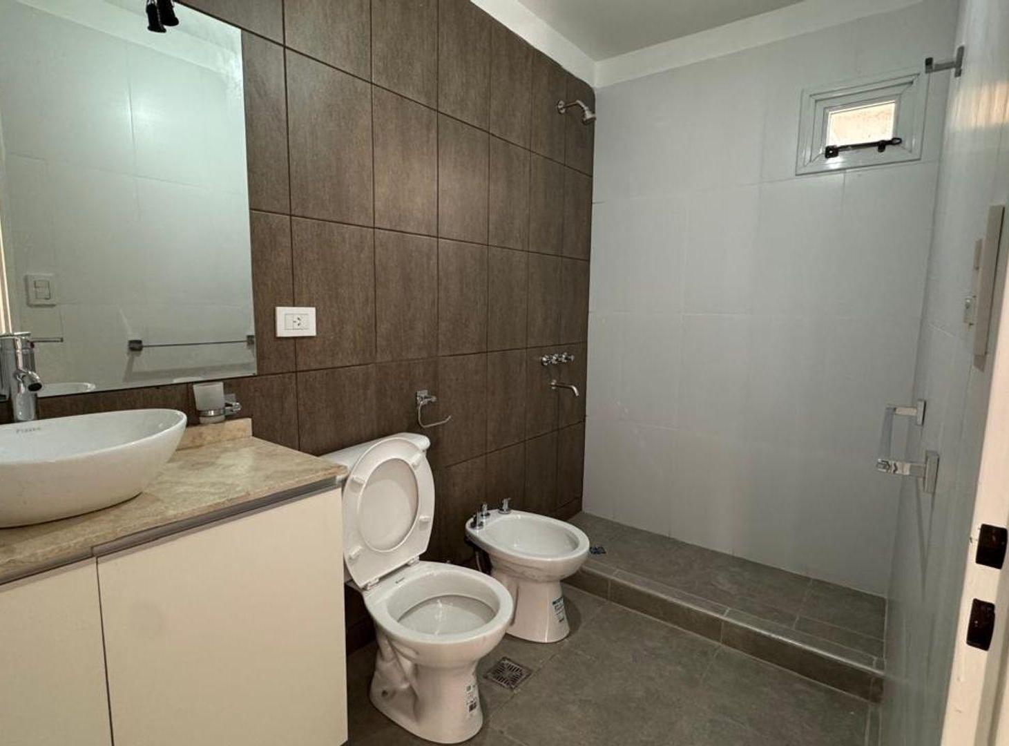 Foto de VENDE DEPARTAMENTO PLANTA BAJA DORREGO, imagen 3
