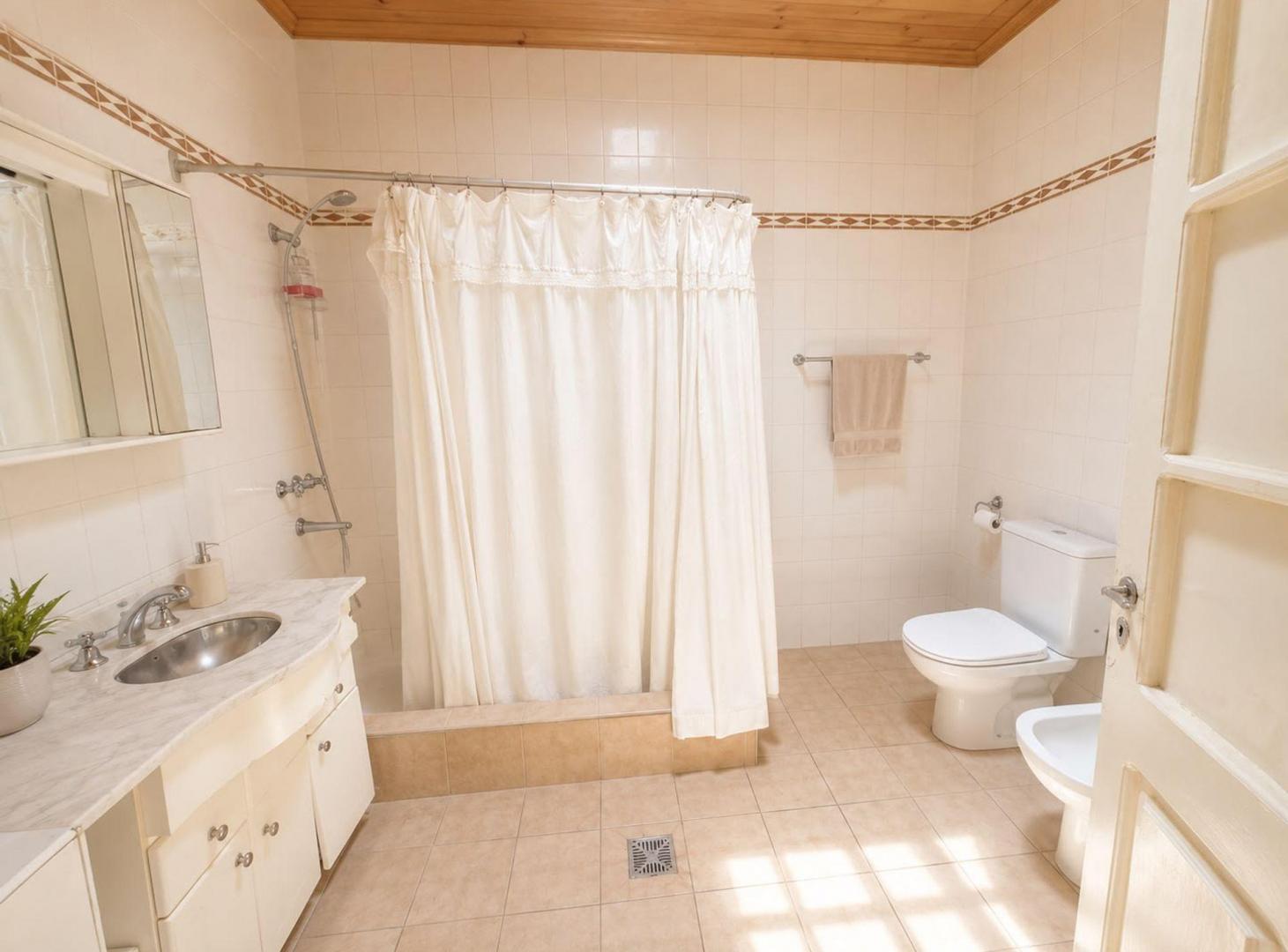 Foto de Venta Excelente propiedad comercial, imagen 4