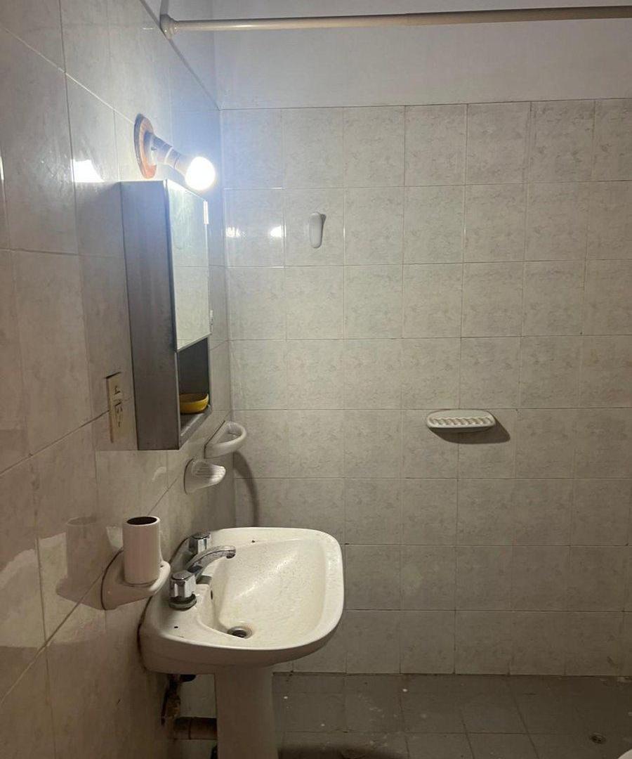Foto de VENTA CASA 3 DORMITORIOS APTA CREDITO MAIPU MZA, imagen 2
