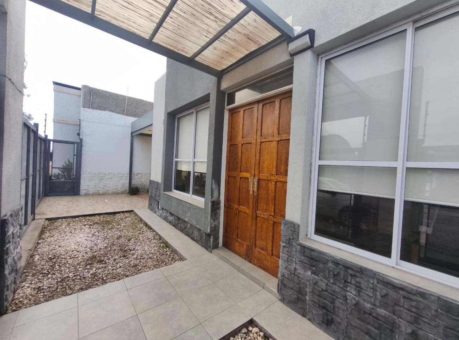 Foto de Casa En Venta 2 Dormitorios Callejon Privado Maipu, imagen 5