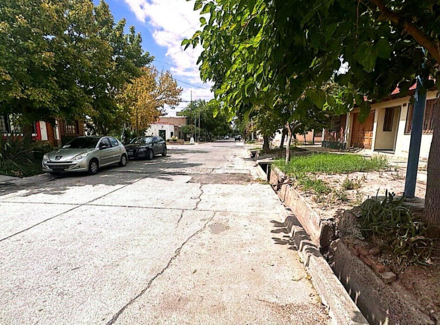 Foto de LOTE CERCA PLAZA DE GODOY CRUZ, imagen 2