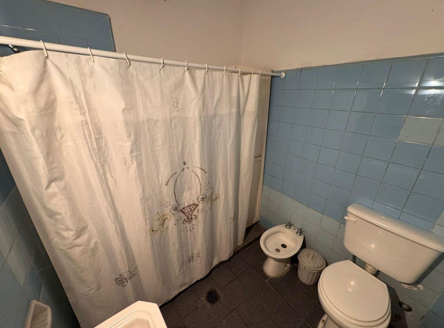 Foto de VENTA LOCAL COMERCIAL DOS PROPIEDADES TERRENO 290M, imagen 1