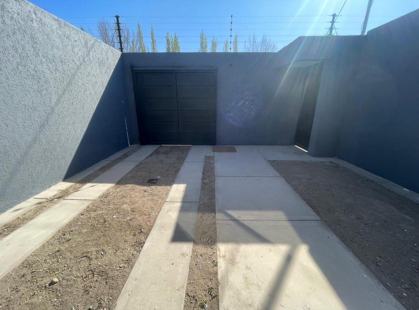 Foto de CASA VENTA 2 DORM A ESTRENAR EL SAUCE GUAYMALLEN, imagen 2