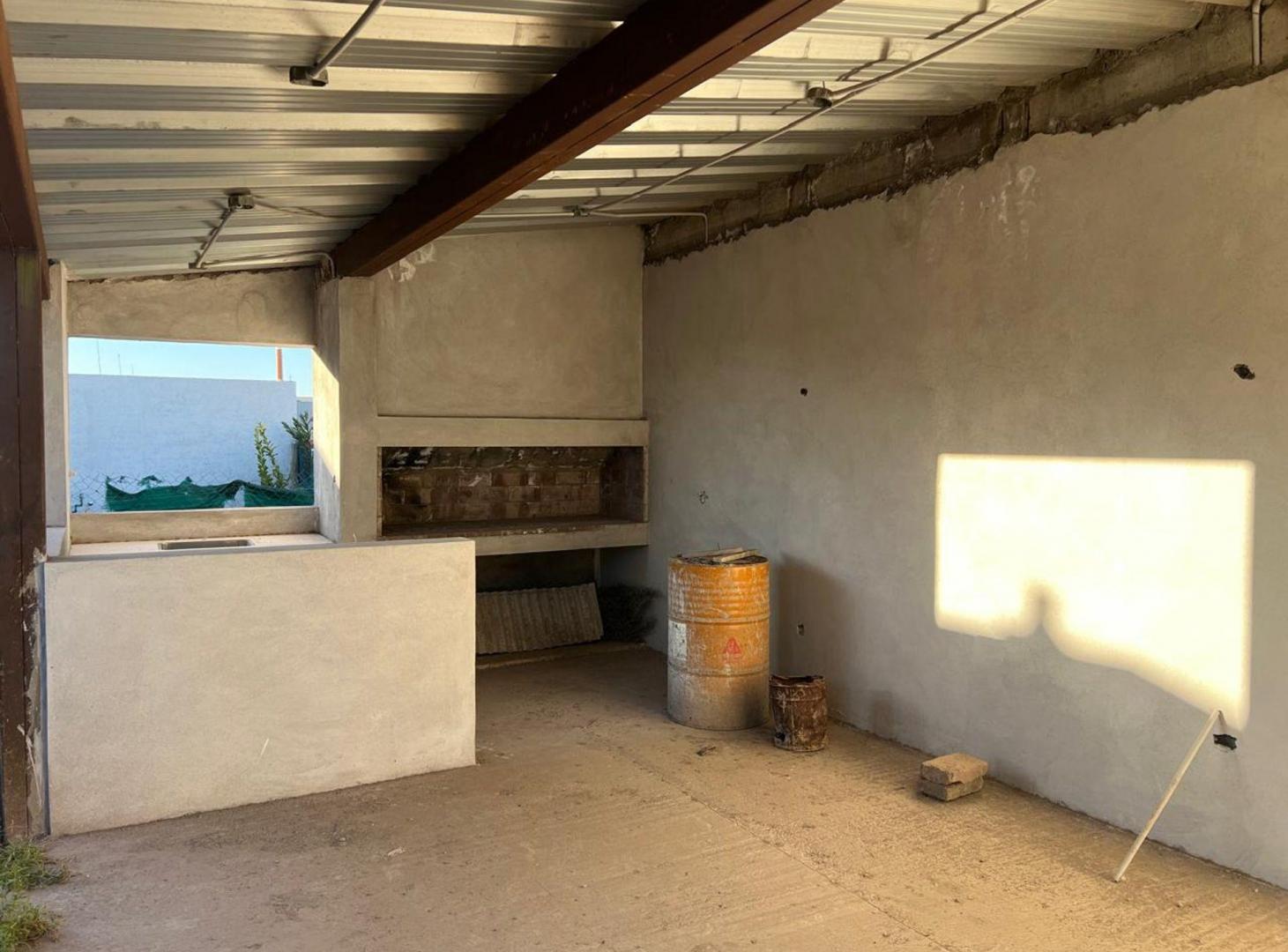 Foto de CASA CON QUINCHO Y 3 DORM B° PINAR DEL SOL V, imagen 5