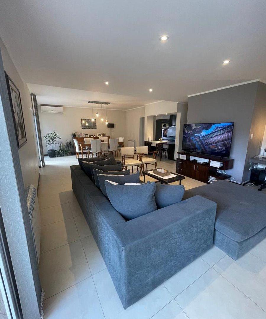 Foto de venta casa barrio Valle Escondido Drummond, imagen 5
