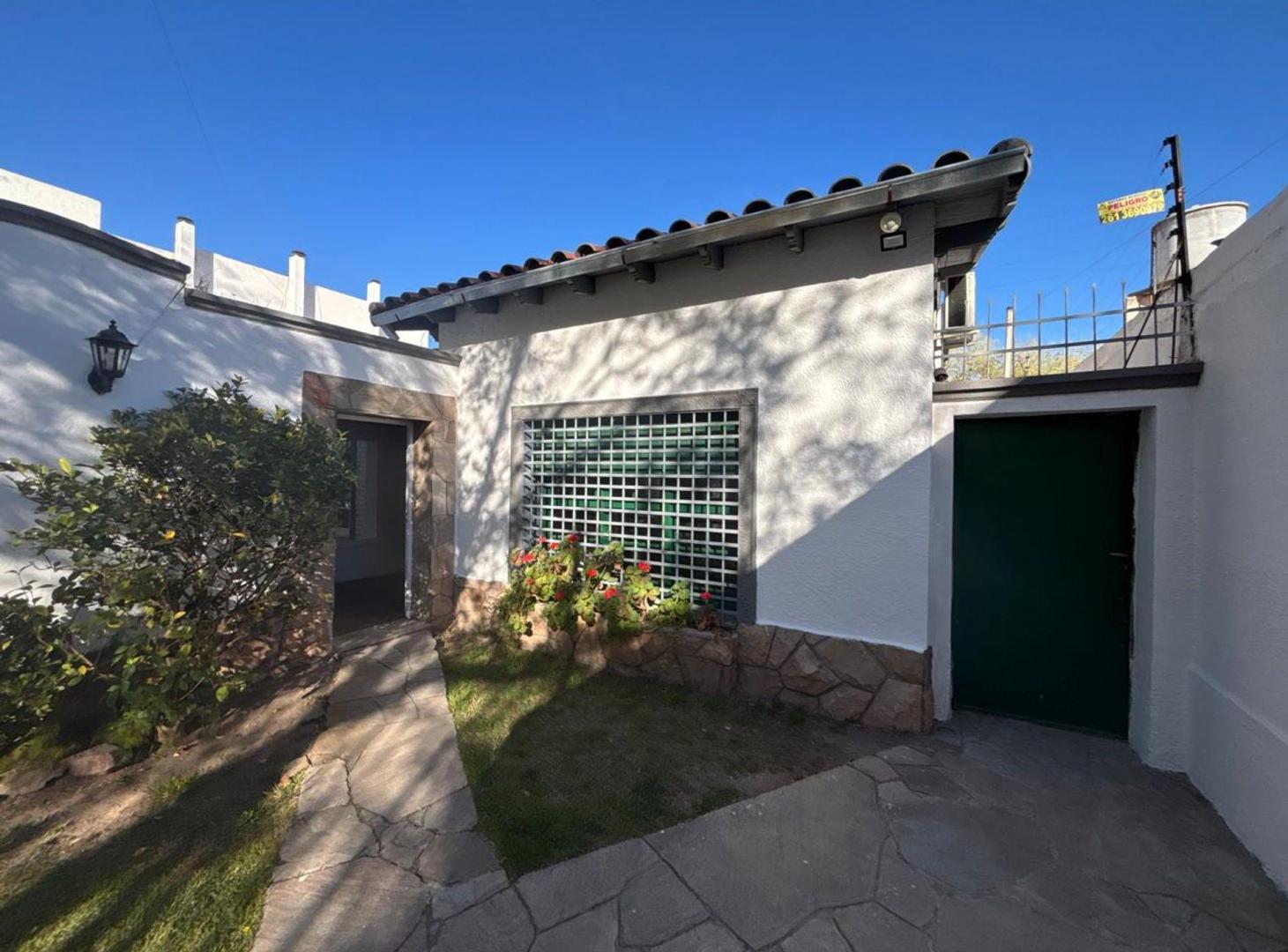 Foto de Venta casa 3 dormitorios y 2 baños, Sexta Sección., imagen 4