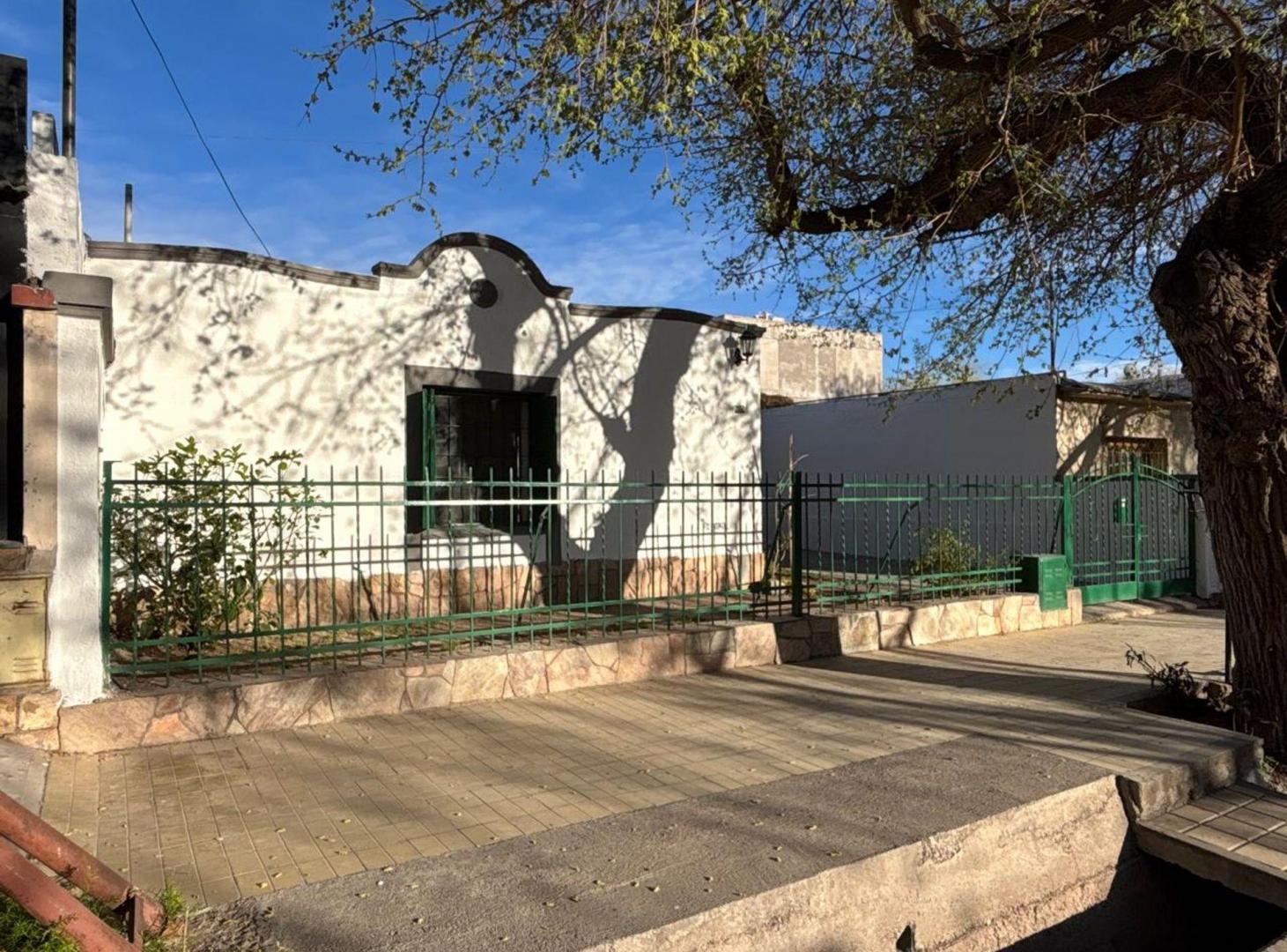 Foto de Venta casa 3 dormitorios y 2 baños, Sexta Sección., imagen 3
