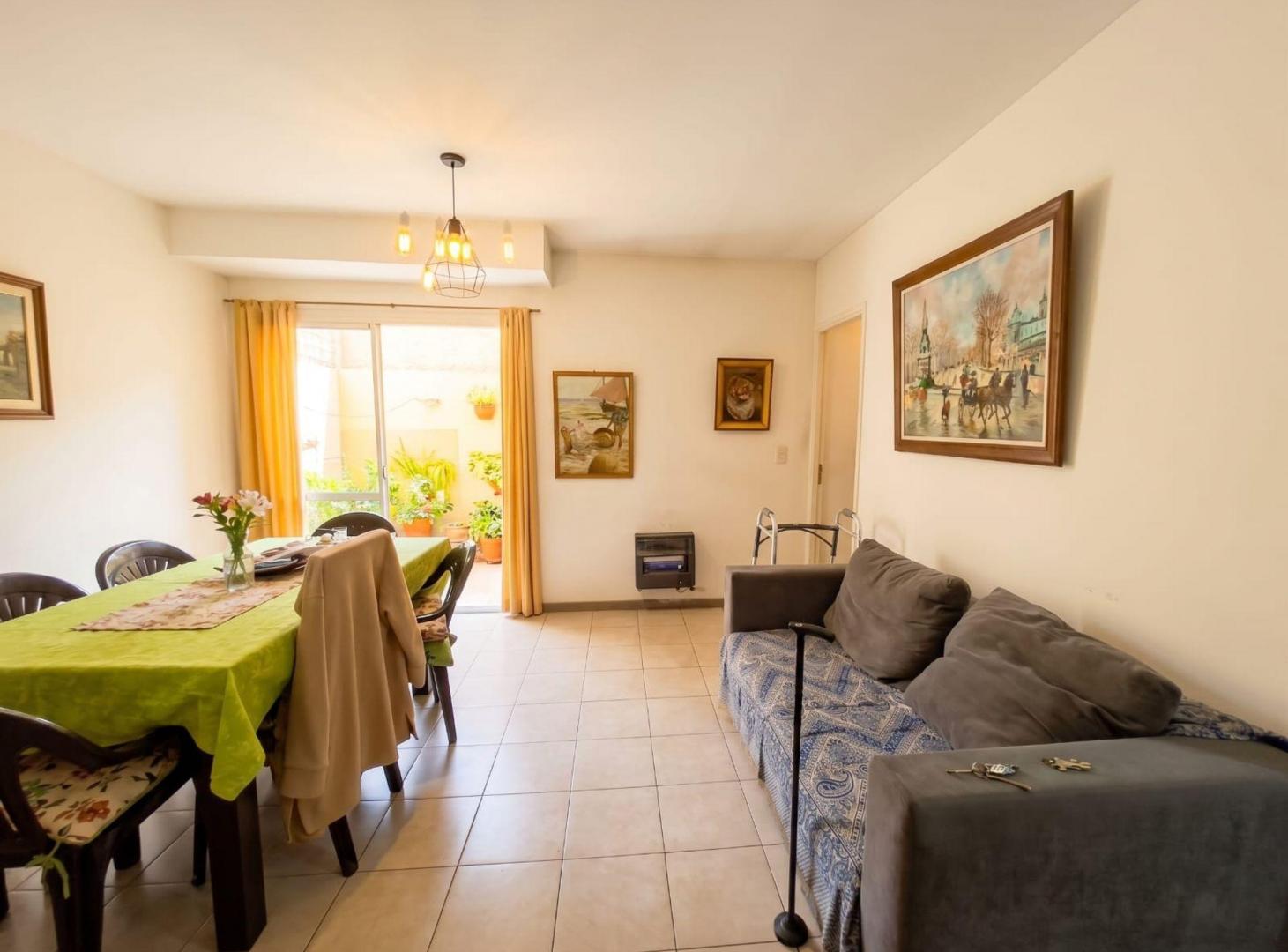 Foto de VENTA DEPARTAMENTO - RENATO ZANZIN - GODOY CRUZ, imagen 2