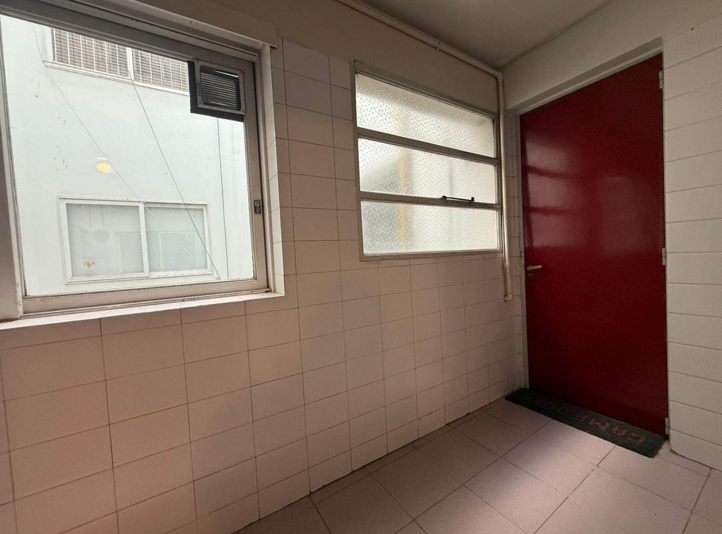 Foto de Alquiler Departamento 4 hab. microcentro Mendoza, imagen 1