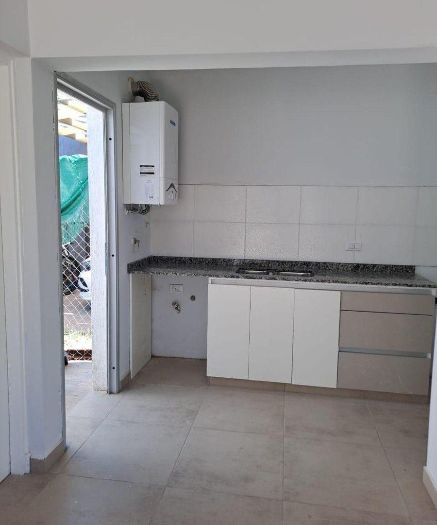 Foto de Casa en venta en barrio Cortaderas 3 a estrenar, imagen 4