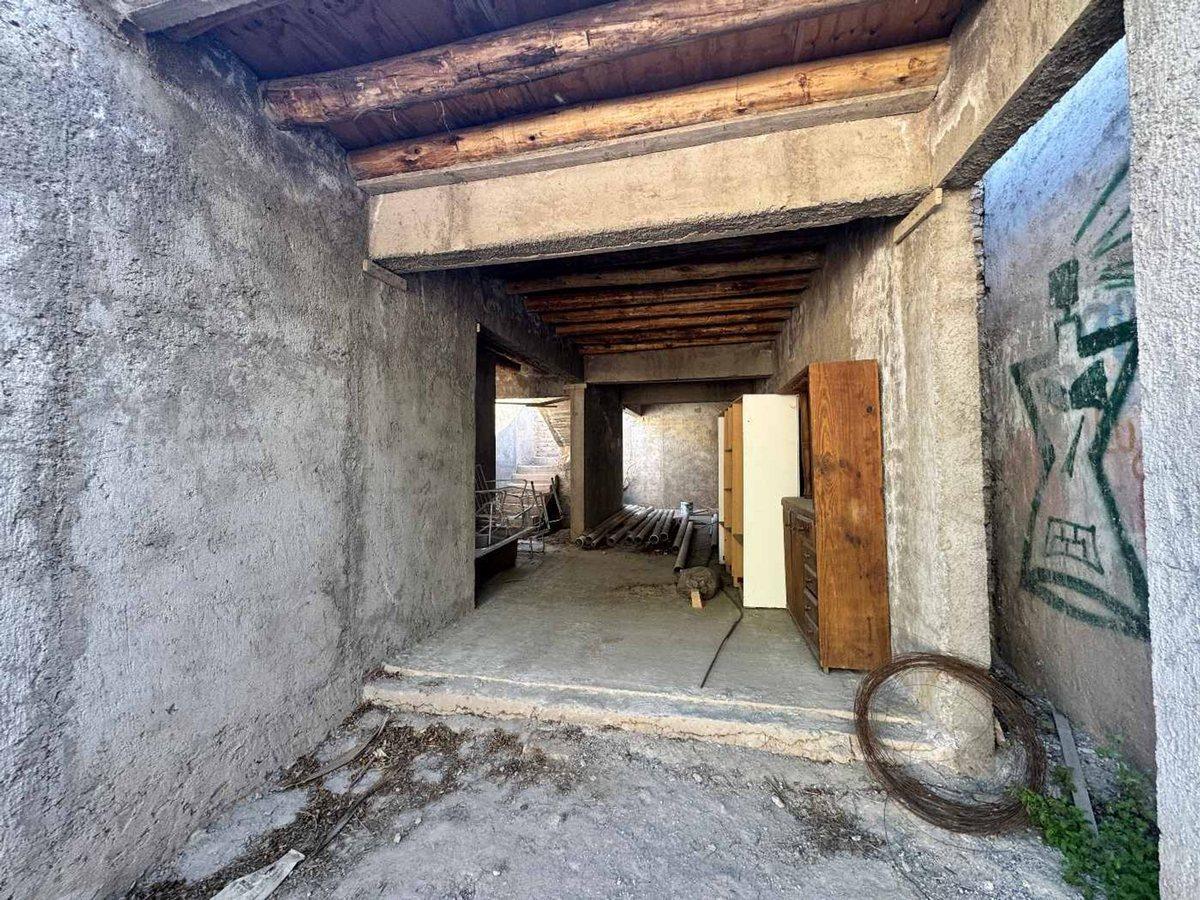 Foto de CASA EN VENTA CUARTA SECCION MENDOZA EN OBRA, imagen 1