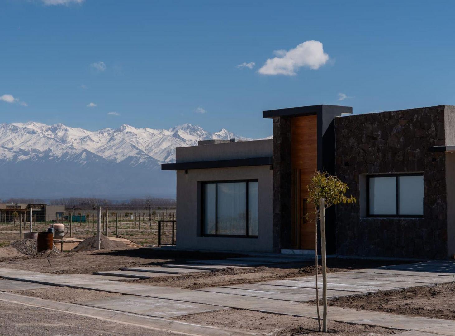 Foto de LOTE EN VENTA EN BARRIO PRIVADO "TUPUNGATO VALLEY", imagen 1