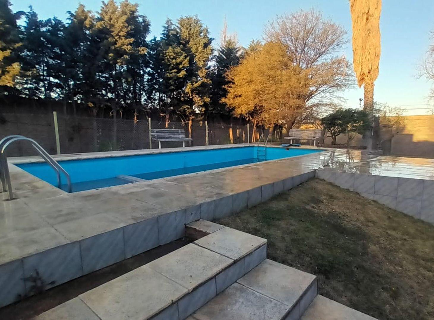 Foto de Casa venta-Guaymallén-Jardín-1 dorm., imagen 2
