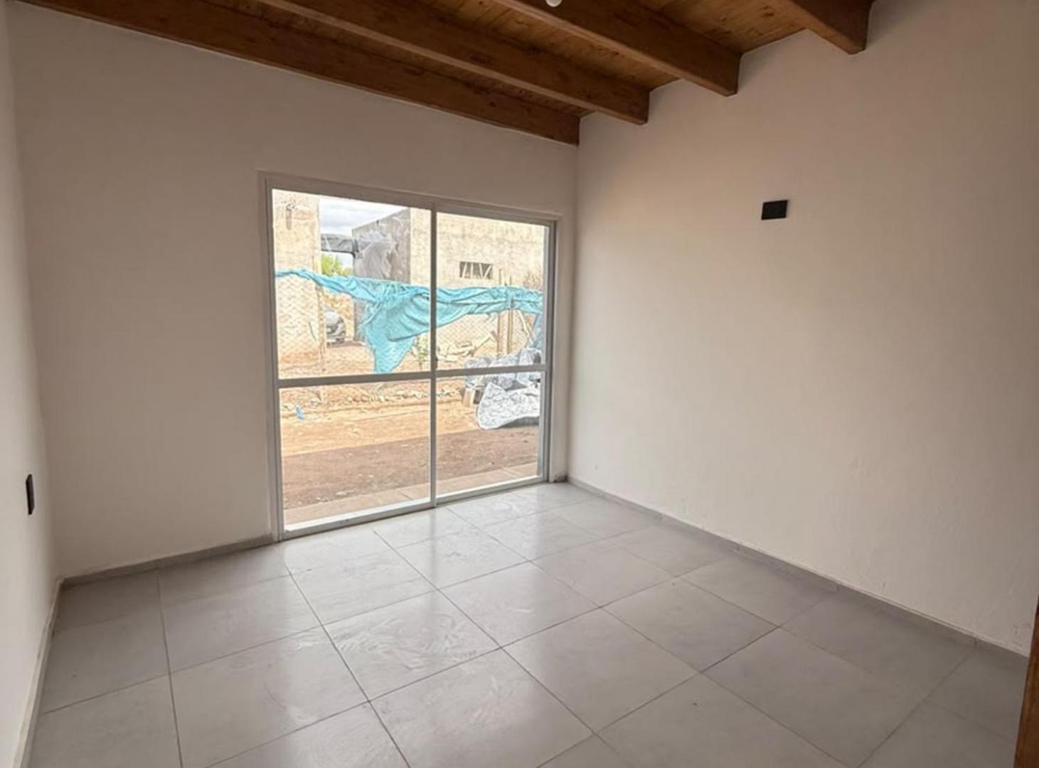 Foto de VENTA CASA EN GUAYMALLEN BARRIO PRIVADO, imagen 5