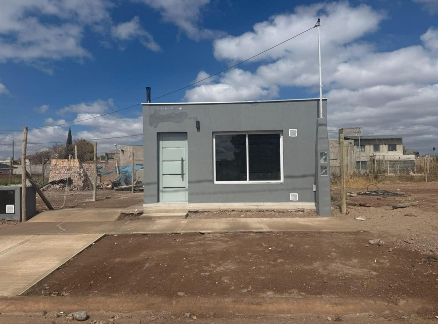 Foto de VENTA CASA EN GUAYMALLEN BARRIO PRIVADO, imagen 1