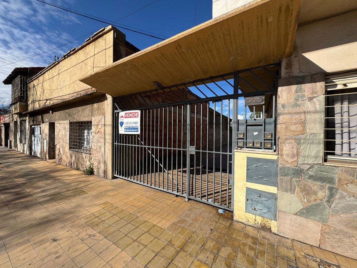 Foto de DEPARTAMENTO EN VENTA GODOY CRUZ MENDOZA CON PATIO, imagen 1