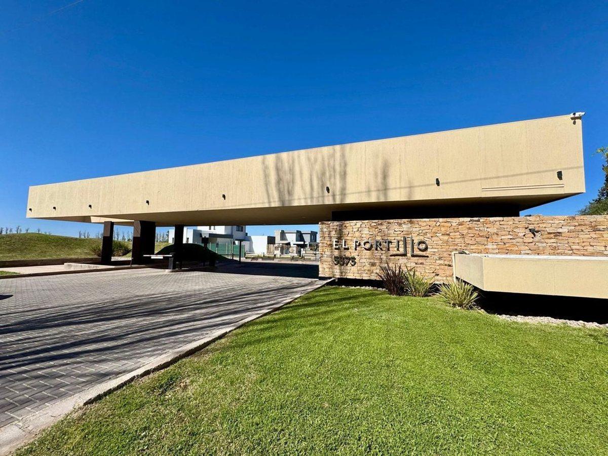 Foto de LOTE EN VENTA BARRIO PORTILLO DE TERRADA, LUJÁN, imagen 1