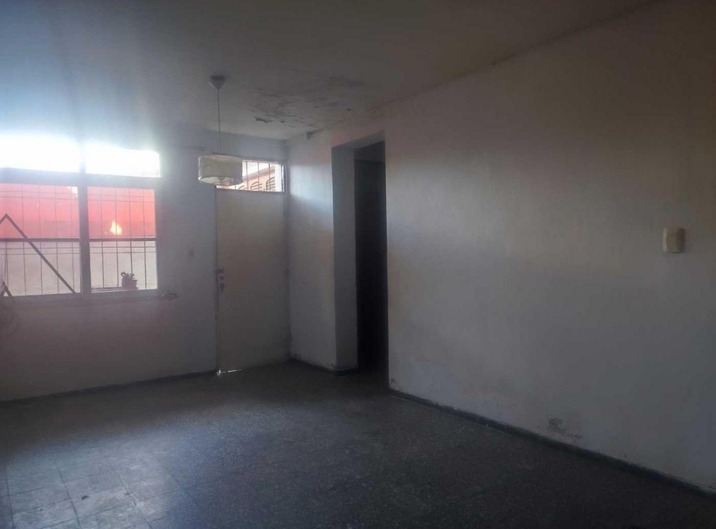 Foto de VENTA CASA CON GALPON EN GODOY CRUZ, imagen 3