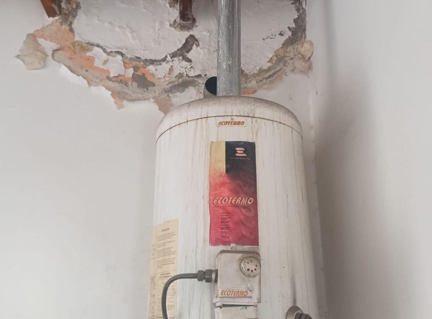 Foto de VENTA DE DEPARTAMENTO A RECICLAR, imagen 3