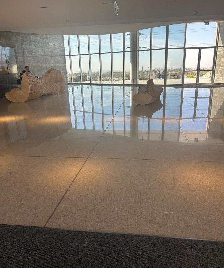 Foto de VENTA OFICINA EDIFICIO AVATAR PALMARES VALLEY, imagen 4