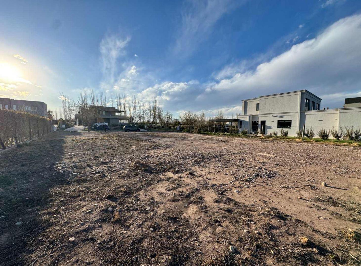 Foto de LOTE EN VENTA B PRIVADO LA VACHERIE MAIPU MENDOZA, imagen 3