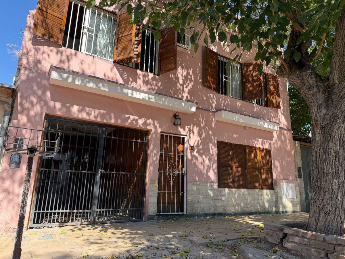Foto de CASA EN VENTA CIUDAD 3 DORMITORIOS MENDOZA, imagen 1