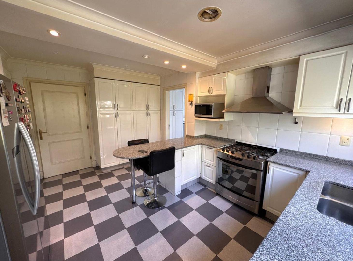 Foto de Venta casa B° Dalvian Ciudad Mendoza, imagen 3