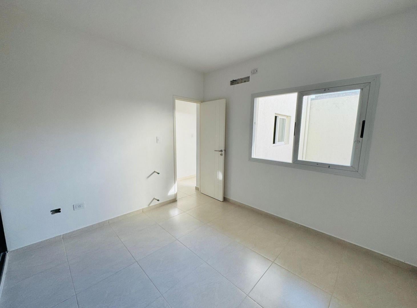 Foto de Venta Departamento 2 dormitorios Lateral J.J. Paso, imagen 5