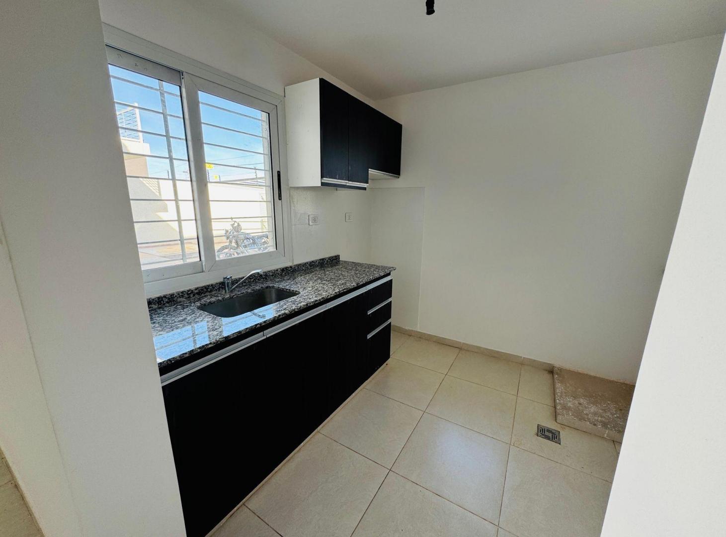 Foto de Venta Departamento 2 dormitorios Lateral J.J. Paso, imagen 4