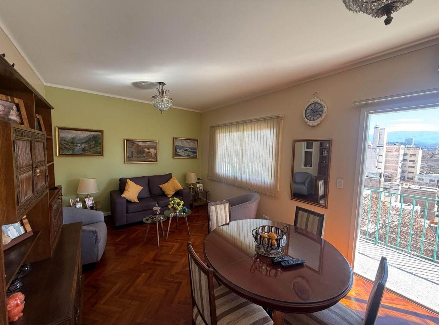 Foto de DEPARTAMENTO EN VENTA EN PLENO CENTRO DE MENDOZA, imagen 4