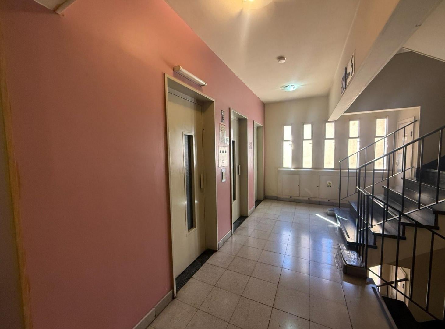 Foto de DEPARTAMENTO EN VENTA EN PLENO CENTRO DE MENDOZA, imagen 3