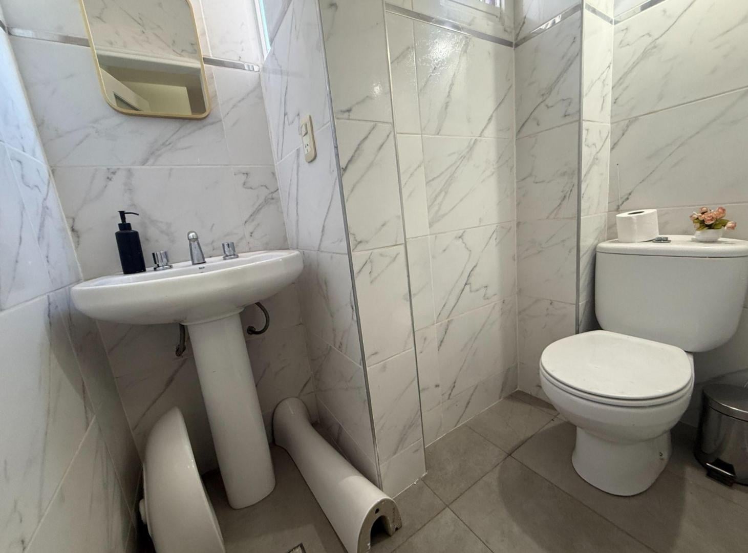 Foto de DEPARTAMENTO EN VENTA EN PLENO CENTRO DE MENDOZA, imagen 2