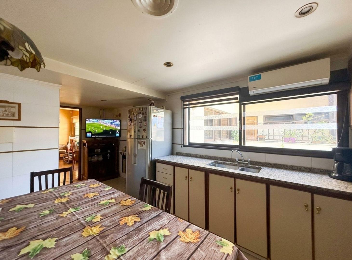 Foto de Venta Departamento Av Belgrano Ciudad Mendoza, imagen 4