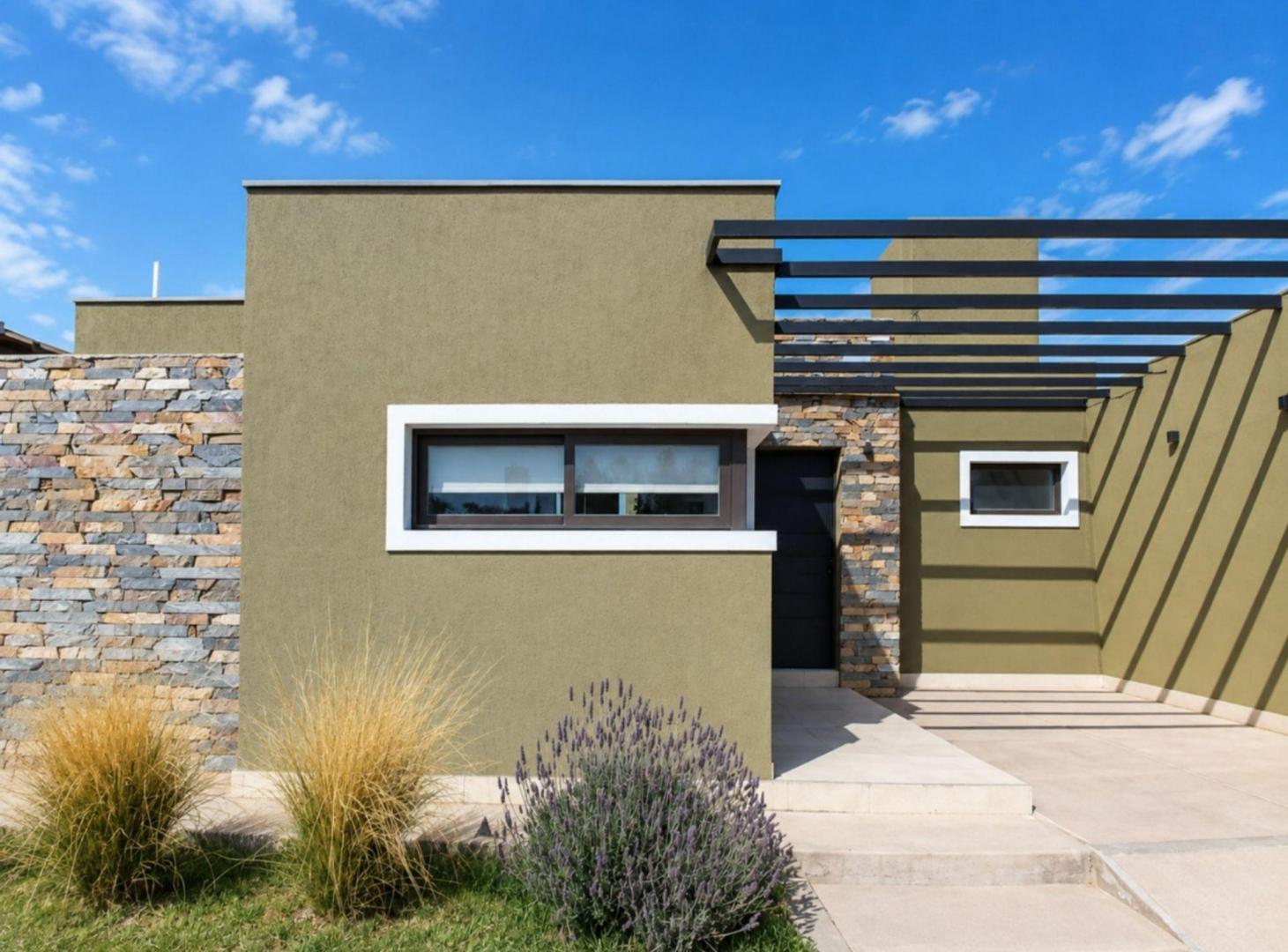 Foto de VENTA CASA 3 HABITACIONES Y PILETA B PRIVADO MAIPU, imagen 1