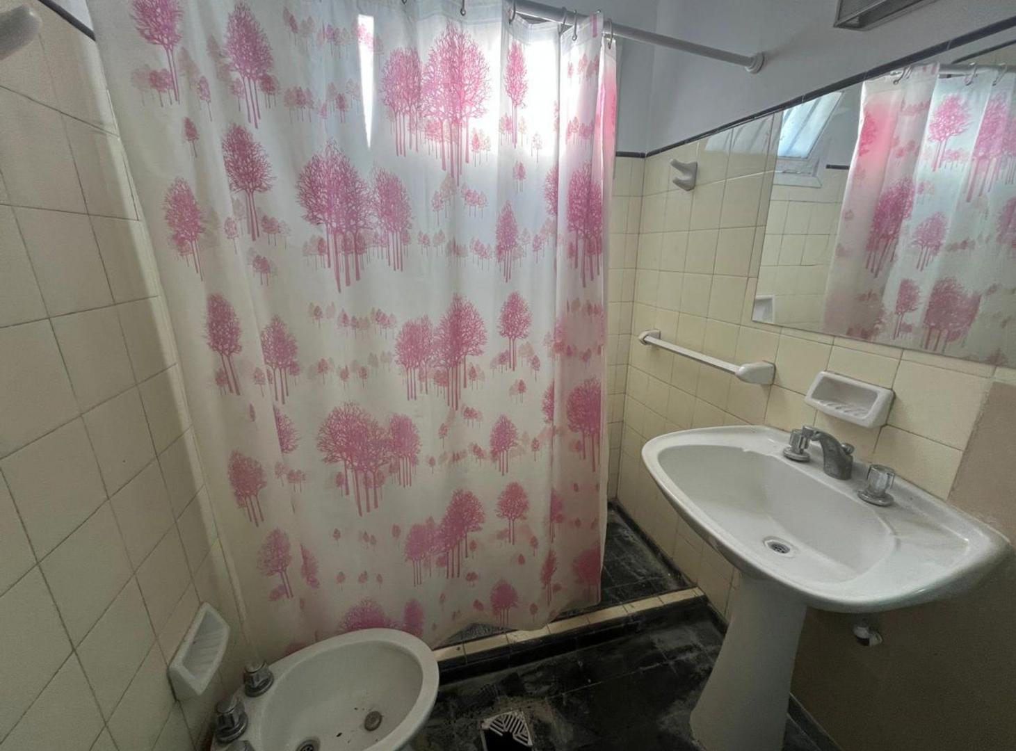 Foto de CASA EN ALQUILER 3 HAB. EN DORREGO, imagen 5