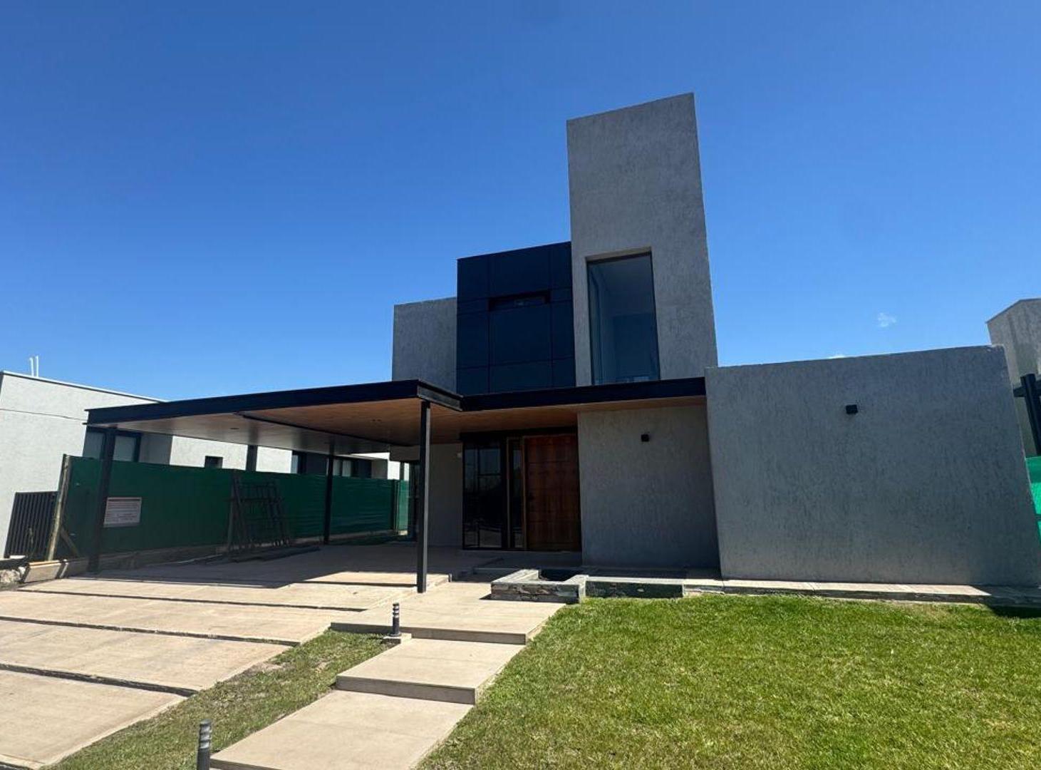 Foto de VENDE CASA LAR DE VIEYTES III A ESTRENAR, imagen 2