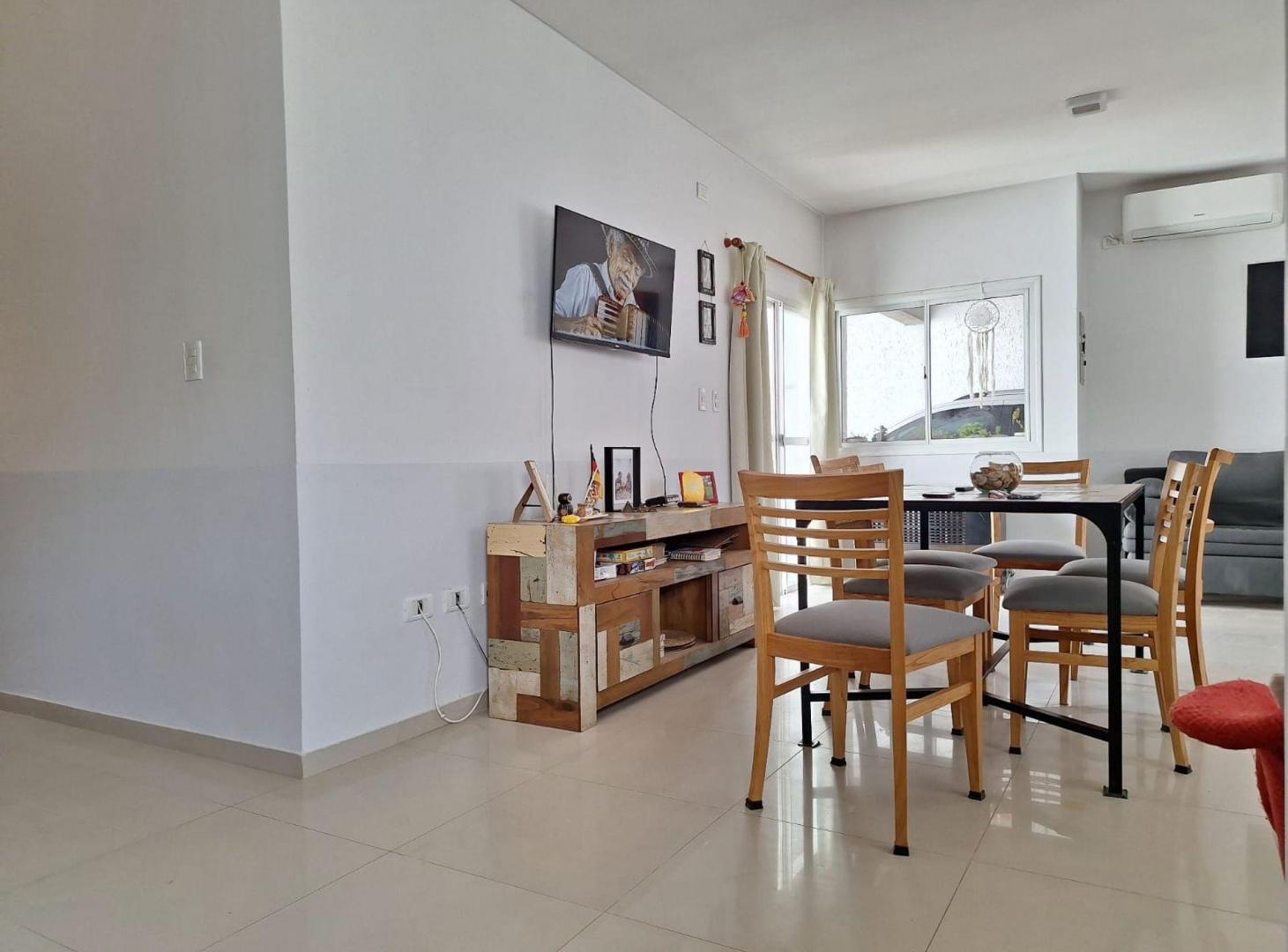 Foto de VENDE CASA BARRIO PRIVADO QUINTANA, LUJAN DE CUYO, imagen 3